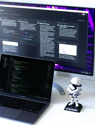 Laptop Workspace Design